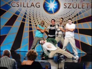 Főoldal hqdefault 480x360